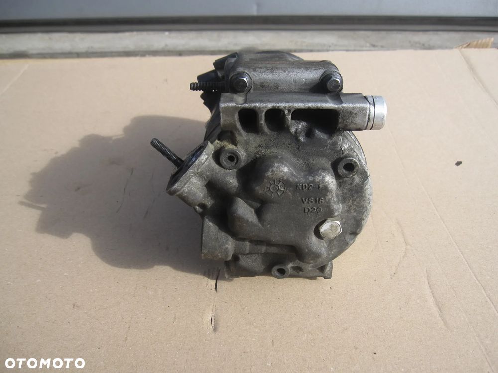 Pompa klimy  sprężarka klimatyzacji JCB 531-70 536-60 535-95 pasek 6pk - 4