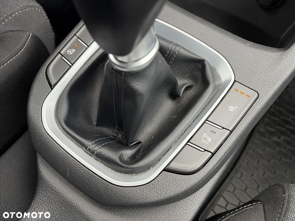 Hyundai i30 1.5 DPI Comfort - 22