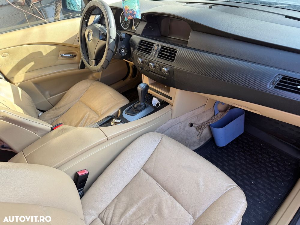 BMW Seria 5 530iA - 6