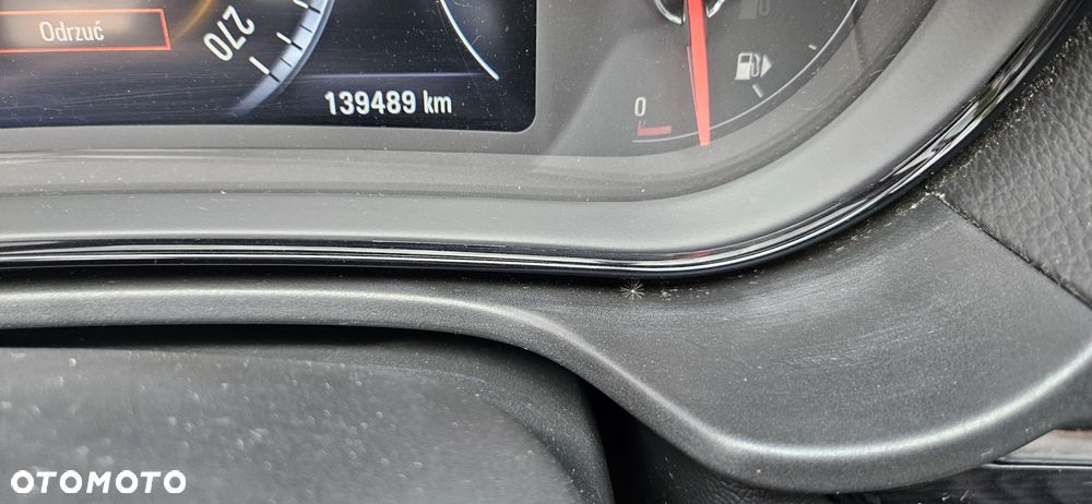 Opel Insignia - 14