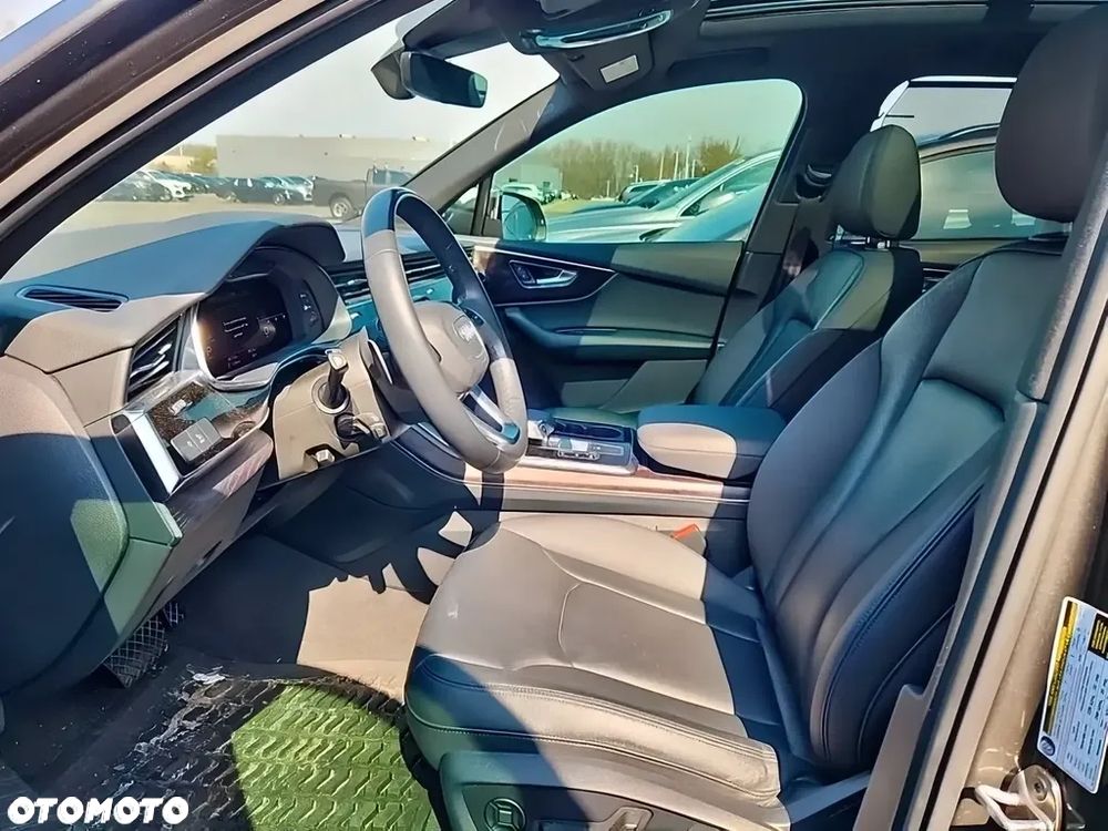 Audi Q7 - 6