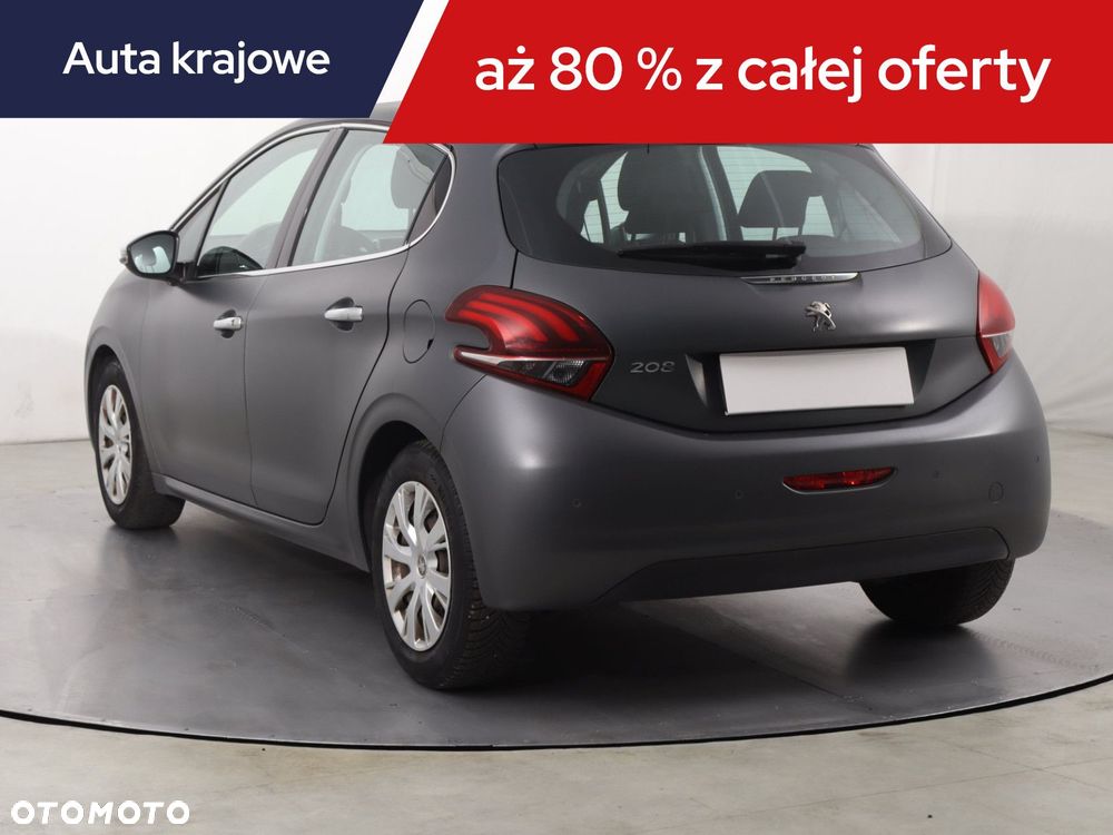 Peugeot 208 - 6