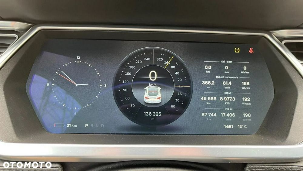 Tesla Model S D - 23