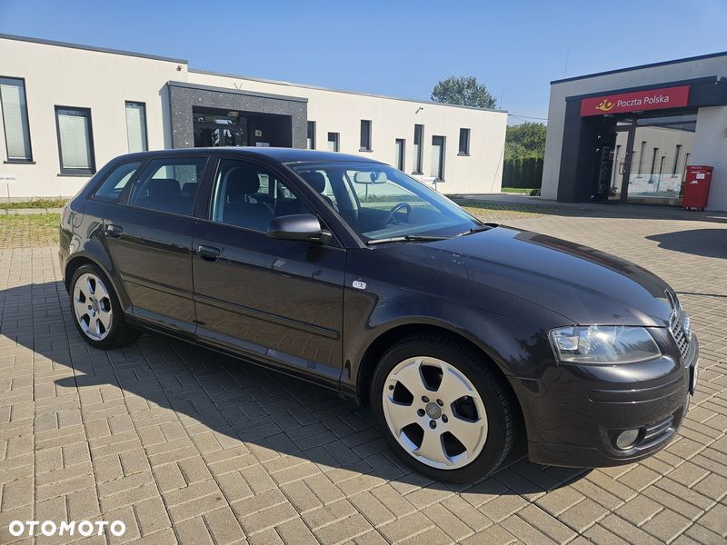 Audi A3 Sportback - 2