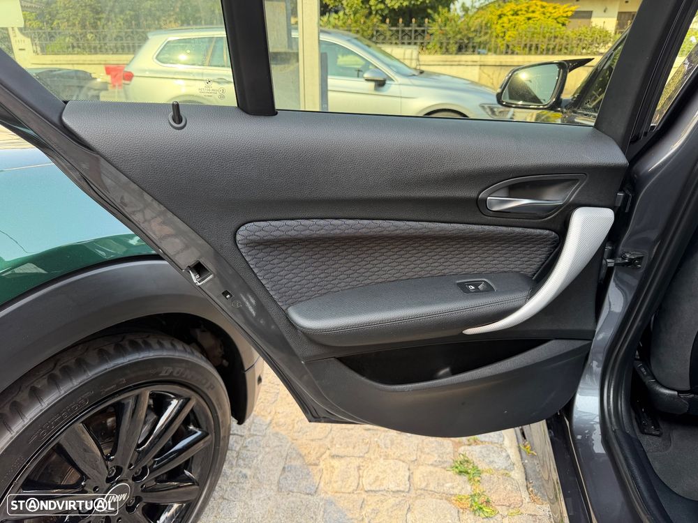 BMW 118 d Pack M - 50
