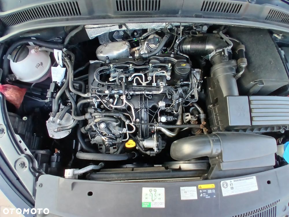 Volkswagen Sharan - 15
