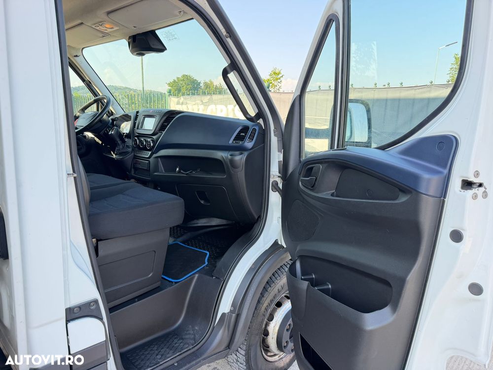 Iveco Daily 3.0 D FRIGORIFIC 2 COMP - 31