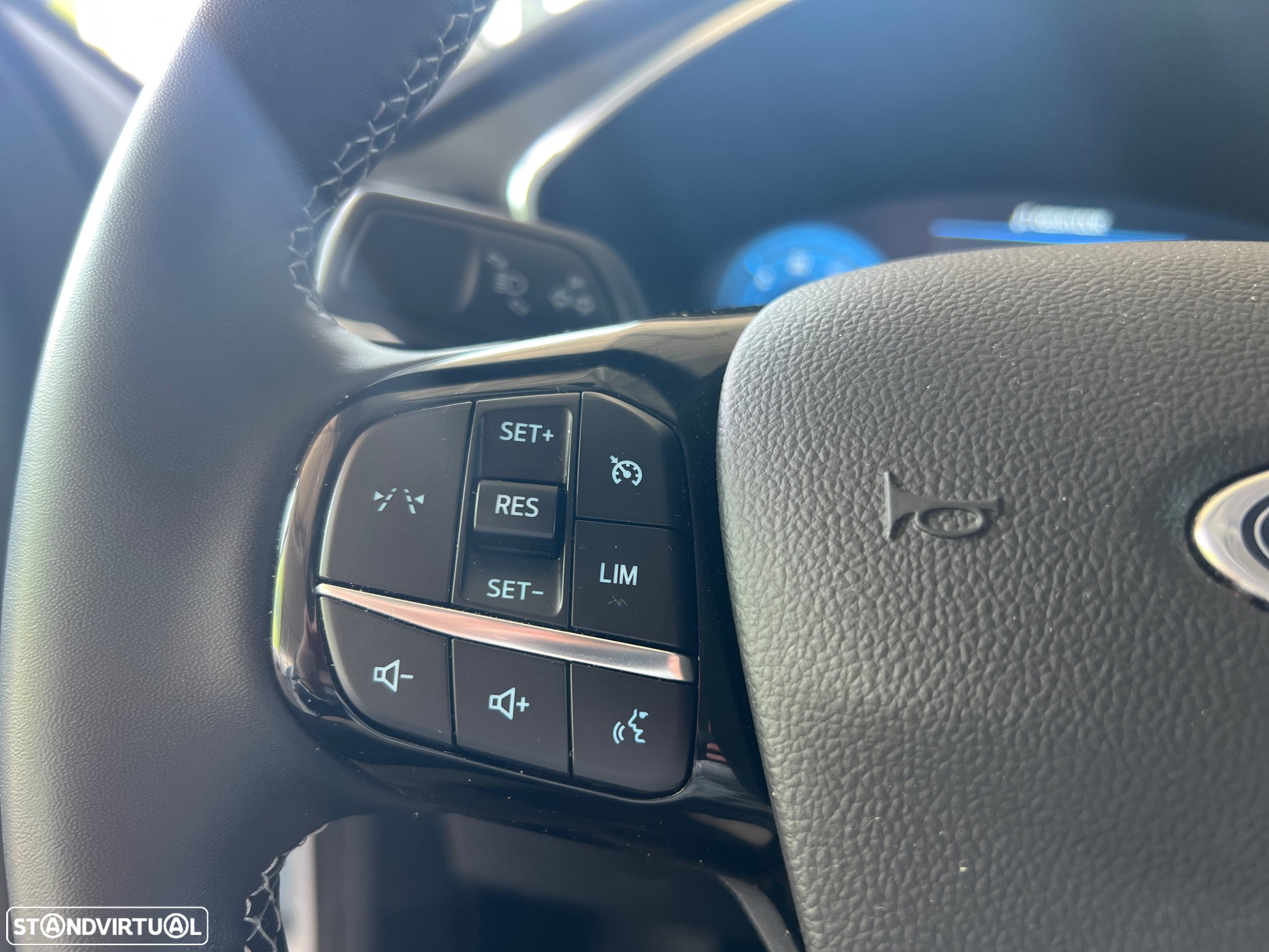 Ford Kuga 2.5 PHEV Active - 13