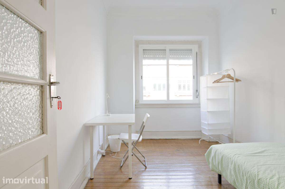 Quarto - localizado em Arroios Lisbon - Grande imagem: 3/20