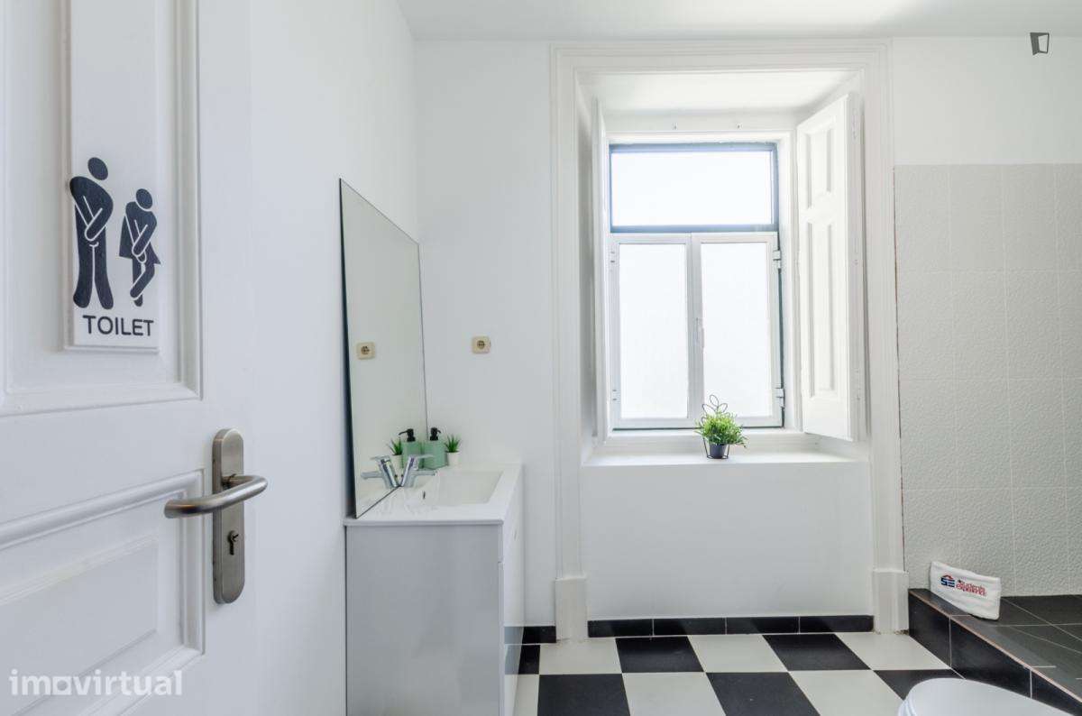 Quarto - localizado em Arroios Lisbon - Grande imagem: 2/18