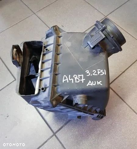 FILTR POWIETRZA OBUDOWA FILTRA AUDI A4 B7 3.2 FSI AUK - 1