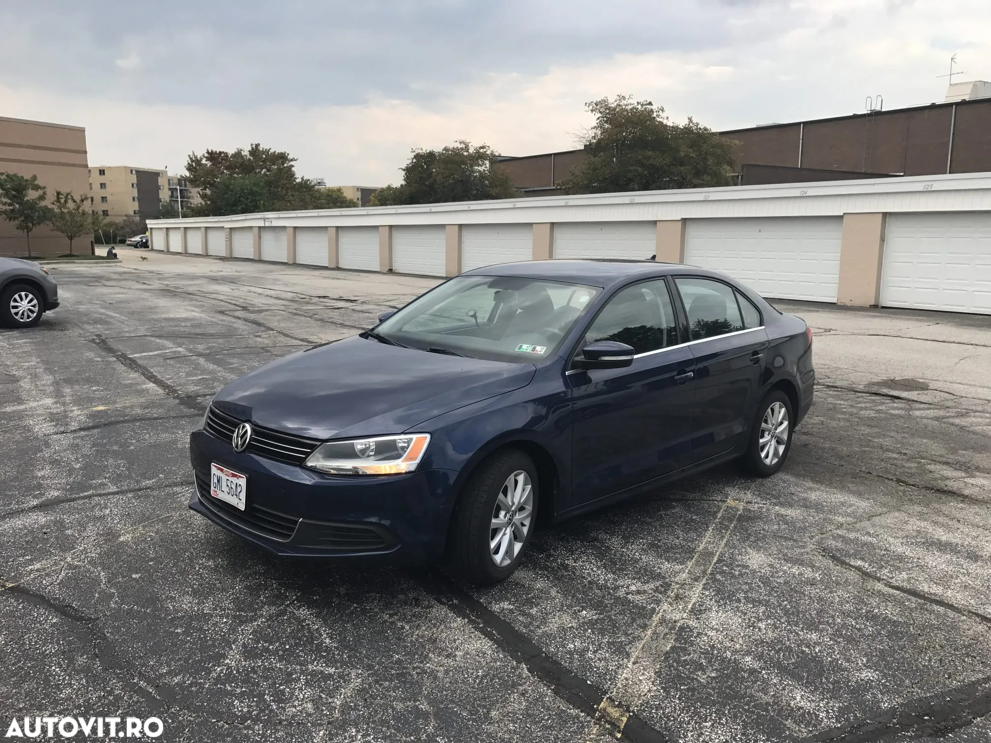 Volkswagen Jetta - 3