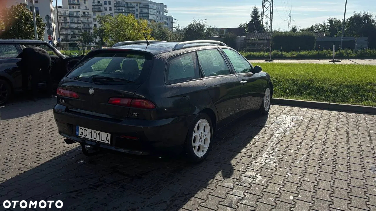 Alfa Romeo 156 1.9 JTD Distinctive - 5