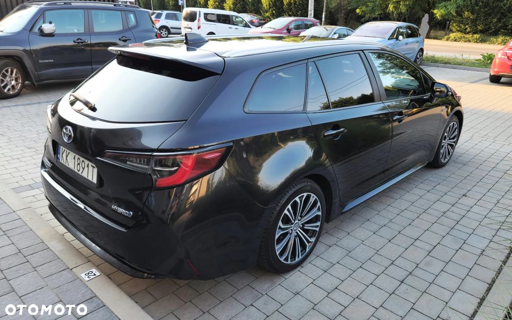 Toyota Corolla - 4