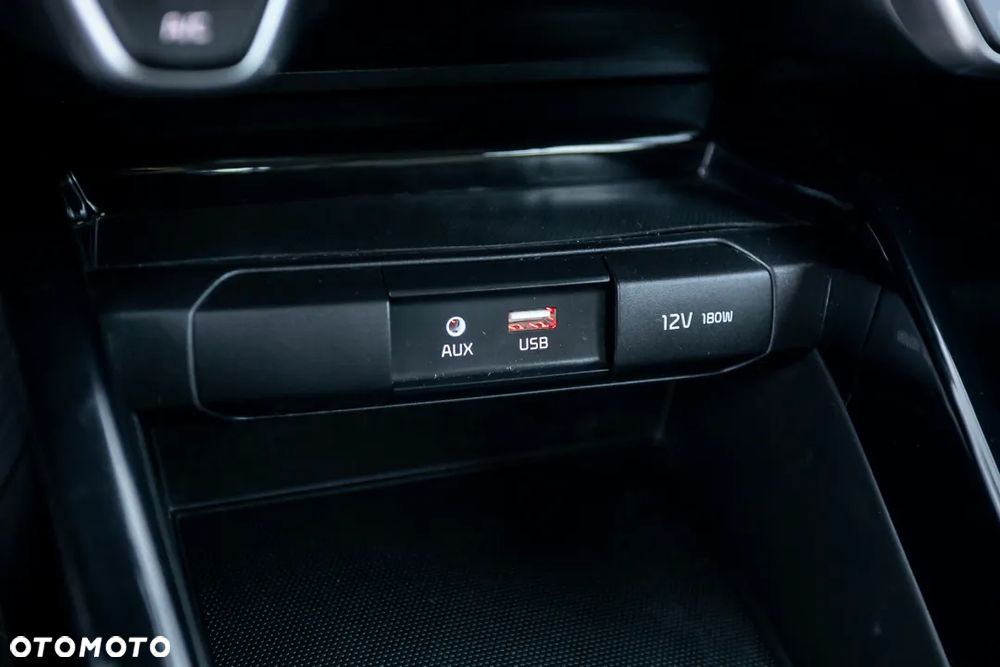 Kia Stonic 1.0 T-GDI 100 OPF Dream-Team Edition - 35