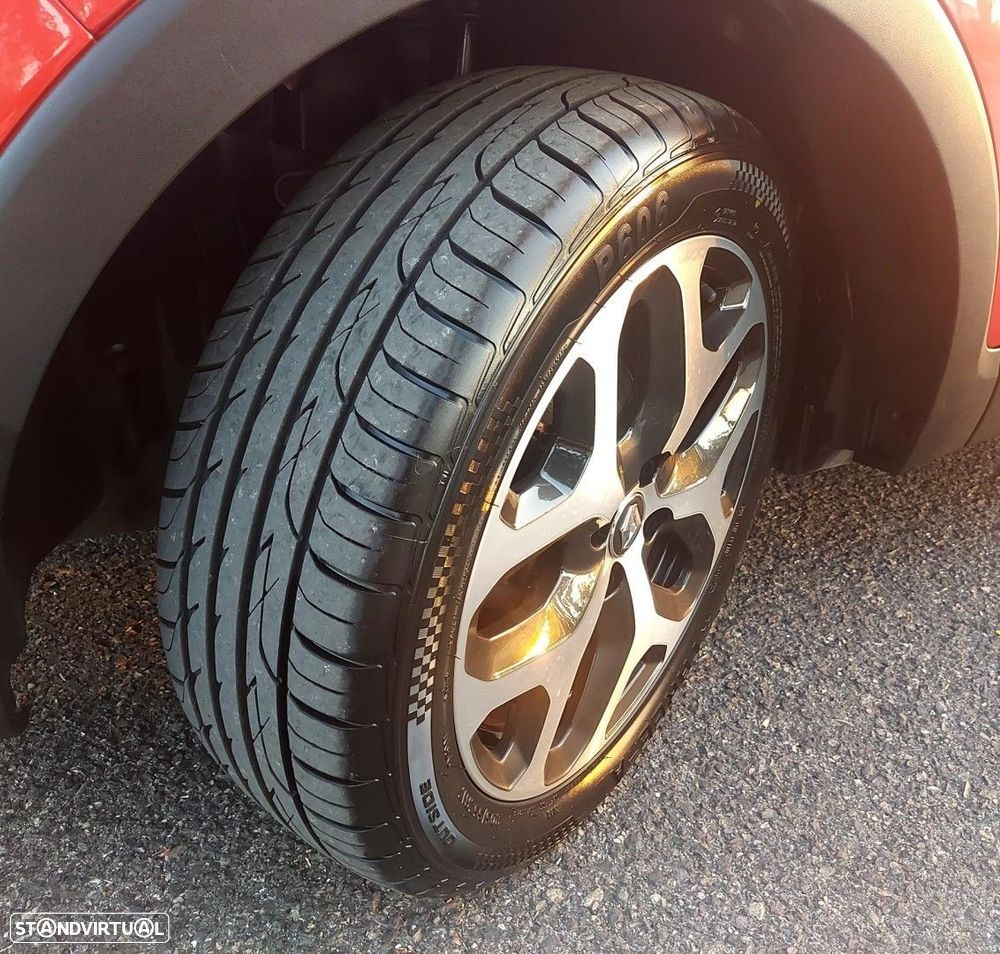 Renault Captur 0.9 TCE Exclusive - 11