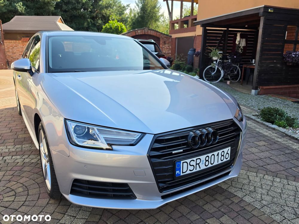 Audi A4 Limousine 1.4 TFSI Design S tronic - 23