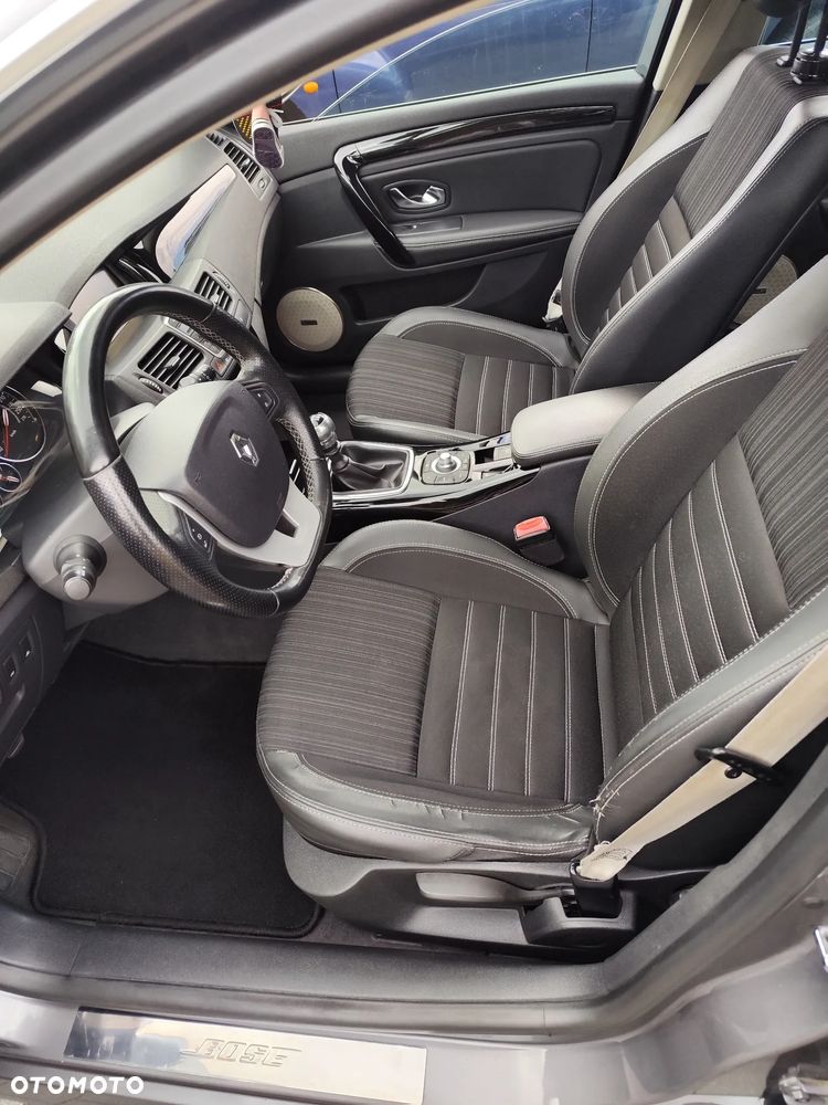 Renault Laguna ENERGY dCi 130 FAP Start & Stop Bose Edition - 8