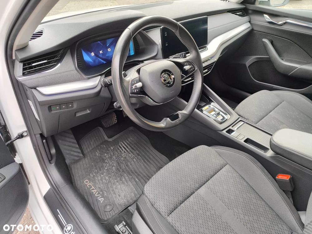 Skoda Octavia 1.5 TSI e-Tec Style DSG - 8