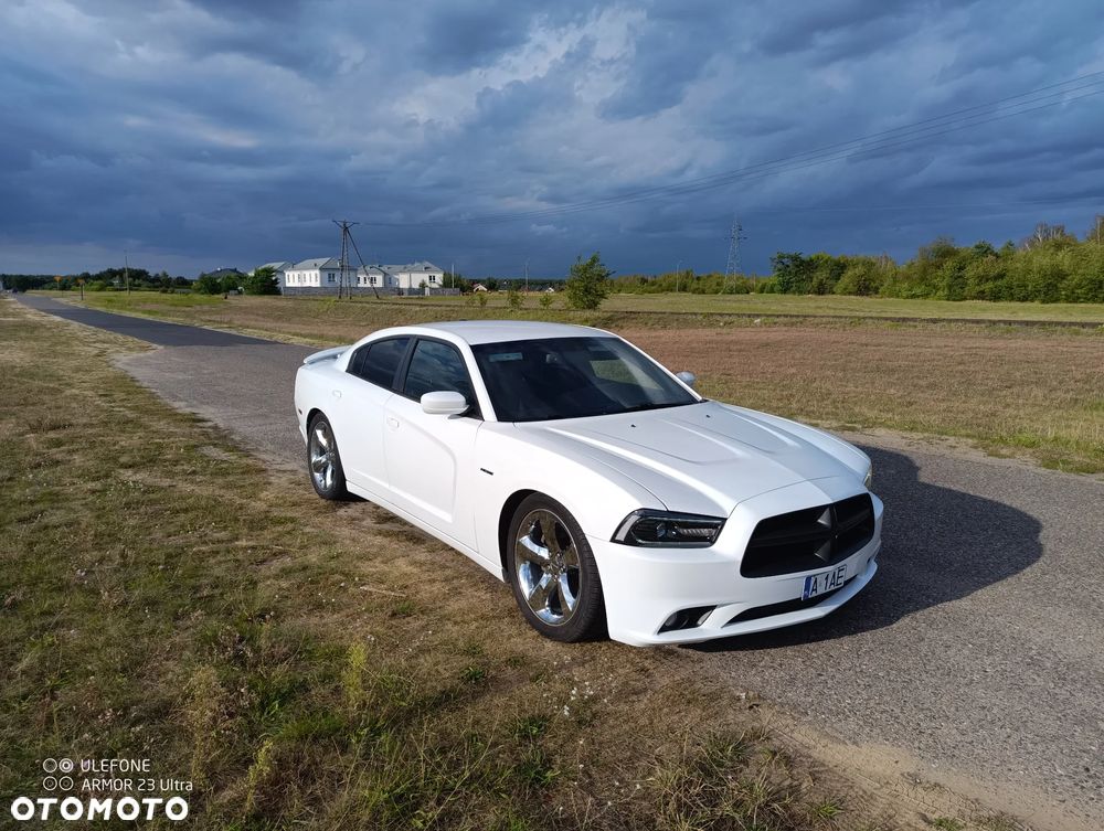 Dodge Charger 5.7 R/T - 2