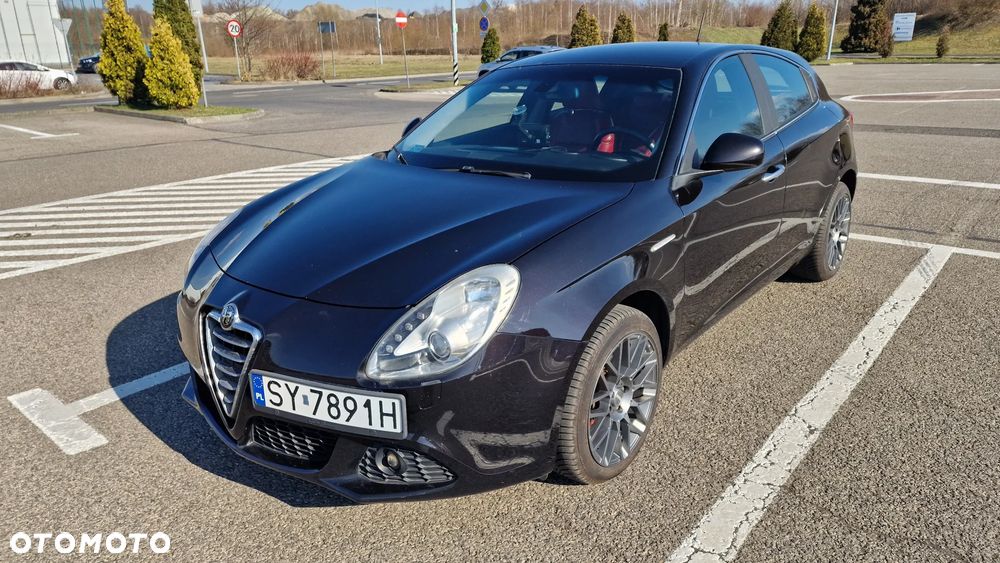 Alfa Romeo Giulietta - 2