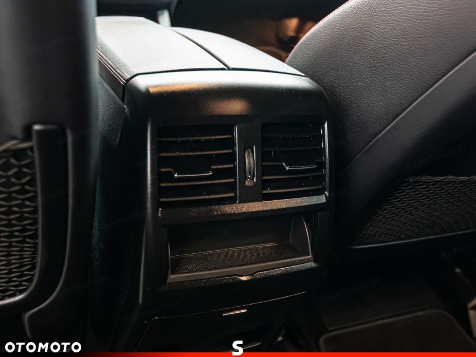 Mercedes-Benz GLE 350 d 4-Matic - 24