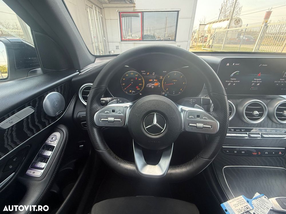 Mercedes-Benz GLC 300 d 4MATIC 9G-TRONIC AMG Line Plus - 16