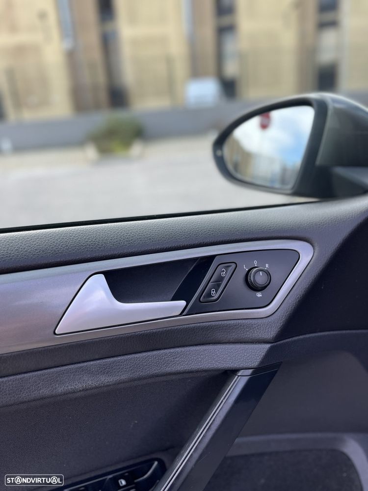 VW Golf 1.6 TDI Trendline - 13