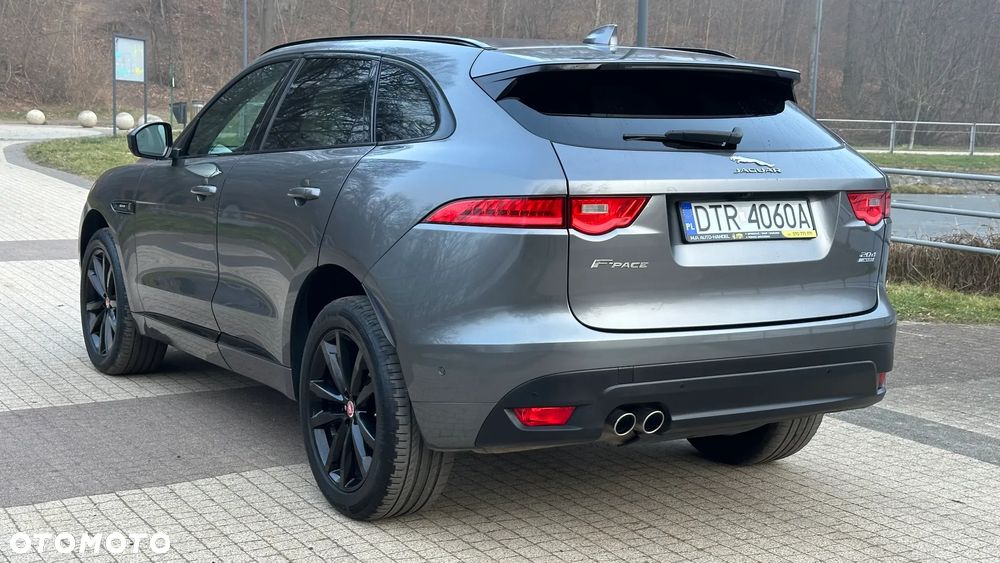 Jaguar F-Pace D200 AWD R-Dynamic HSE 90th Anniversary Edition - 4