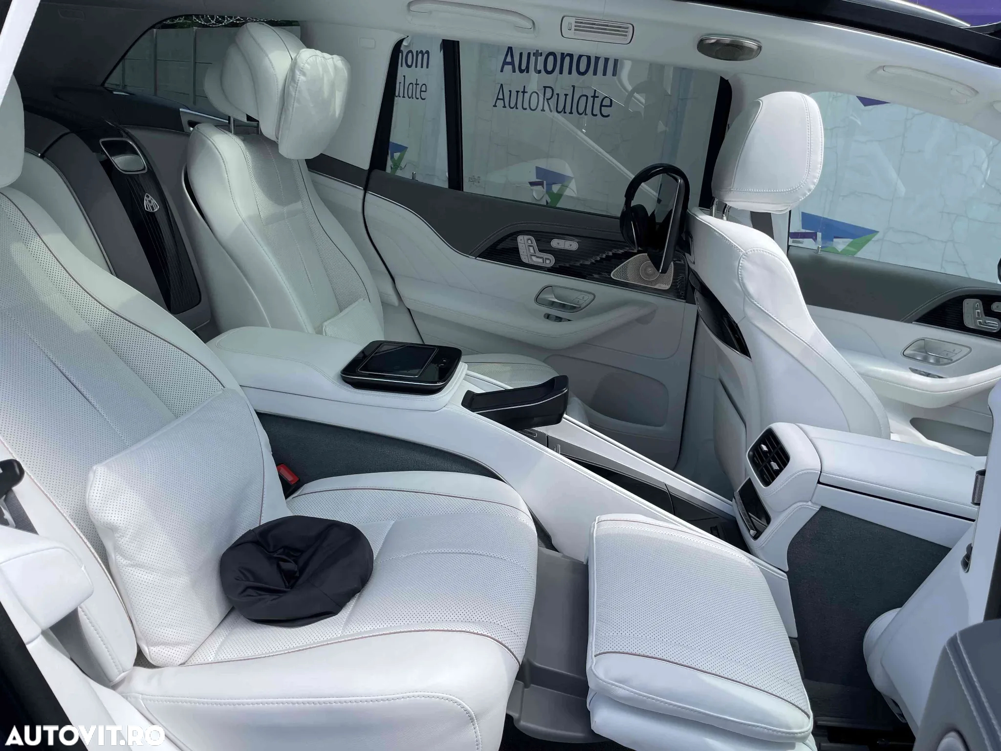 Mercedes-Benz GLS - 16