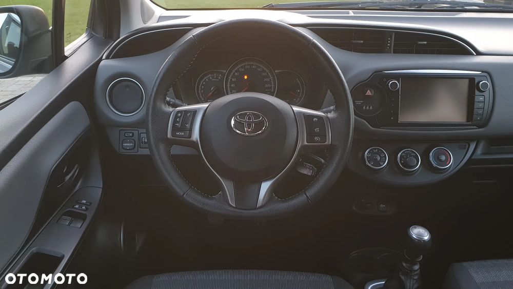Toyota Yaris - 28