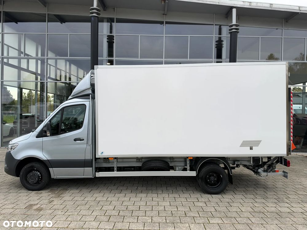 Mercedes-Benz SPRINTER 519 CDI - 6