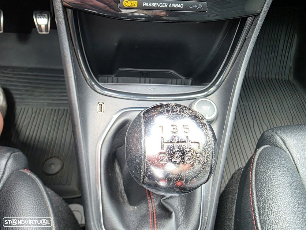 Ford Puma 1.0 EcoBoost Hybrid ST-LINE - 22