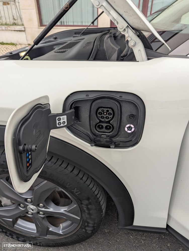 Ford Mustang Mach-E - 5