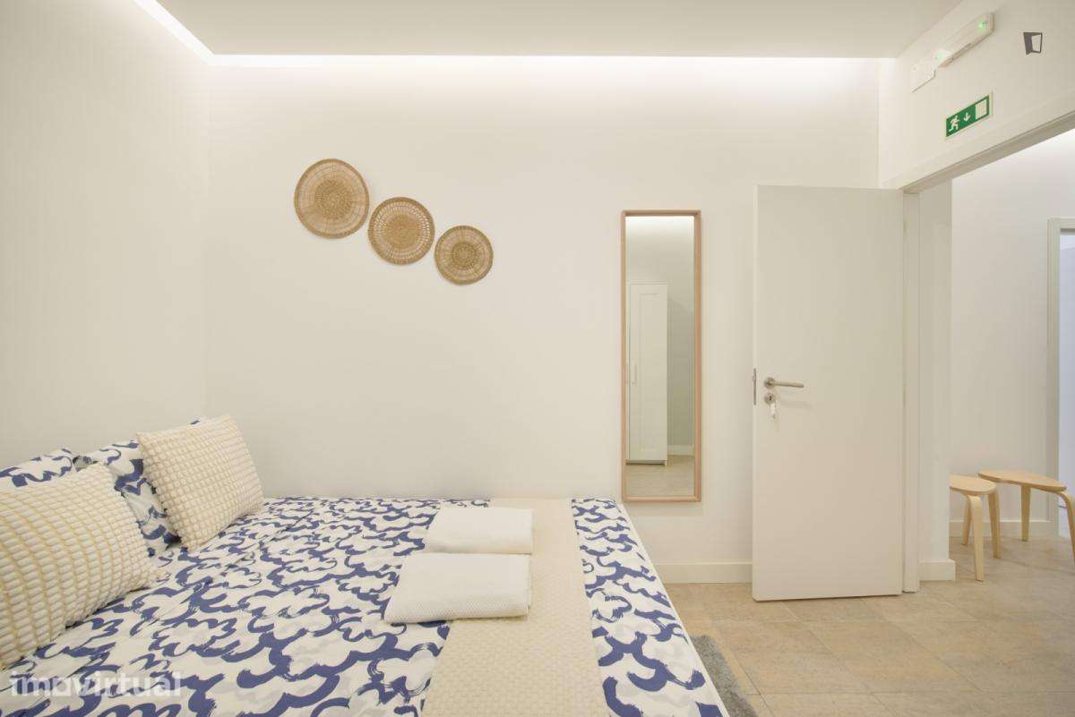 Quarto - localizado em Olaias Lisbon - Grande imagem: 4/41
