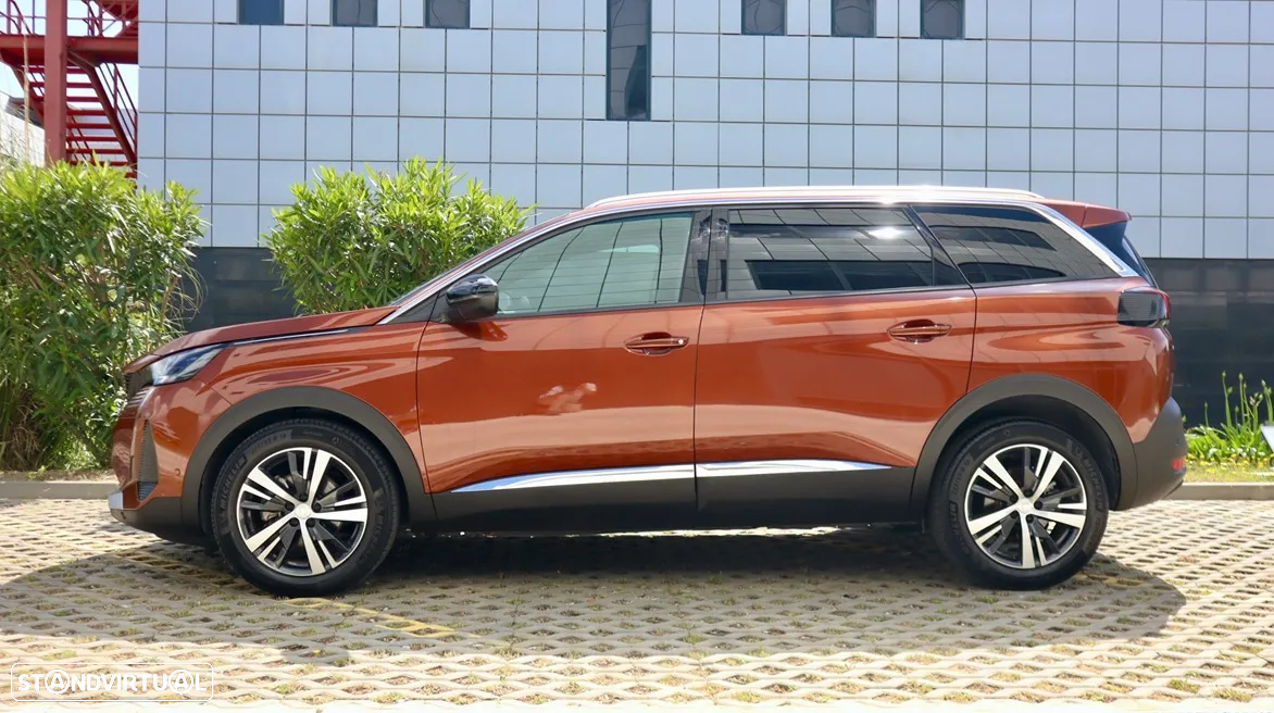 Peugeot 5008 1.5 BlueHDi Allure Pack EAT8 - 4
