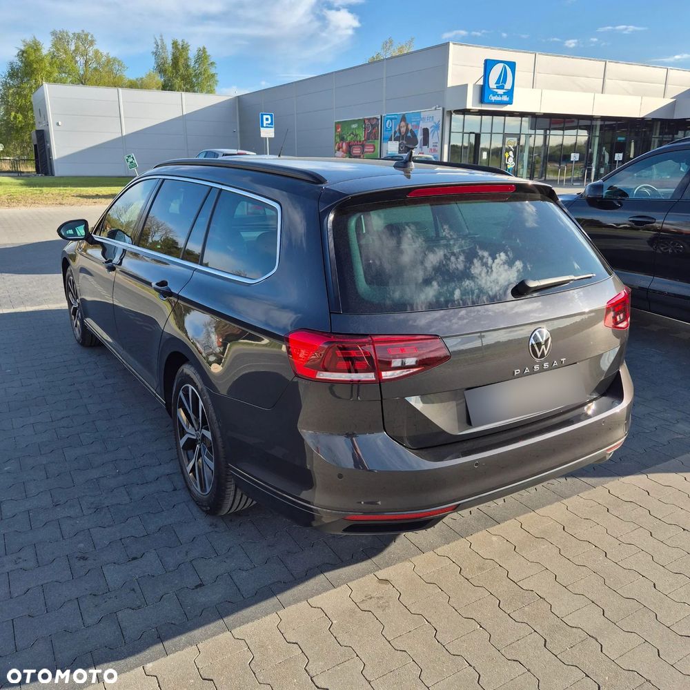 Volkswagen Passat 2.0 TDI EVO Business DSG - 4