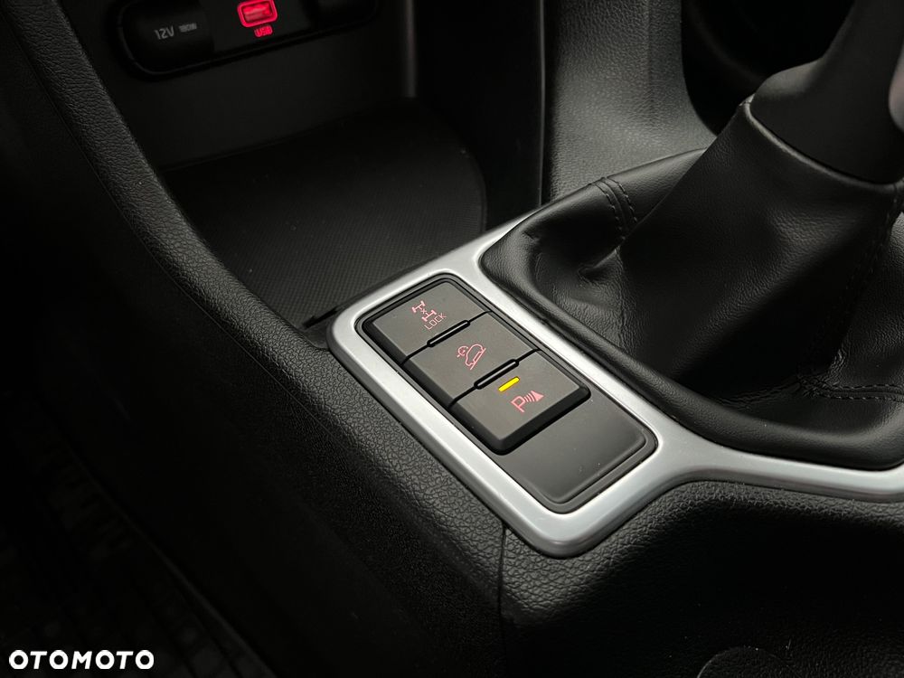 Kia Sportage 1.6 CRDI MHEV Black Edition Plus 4WD - 34