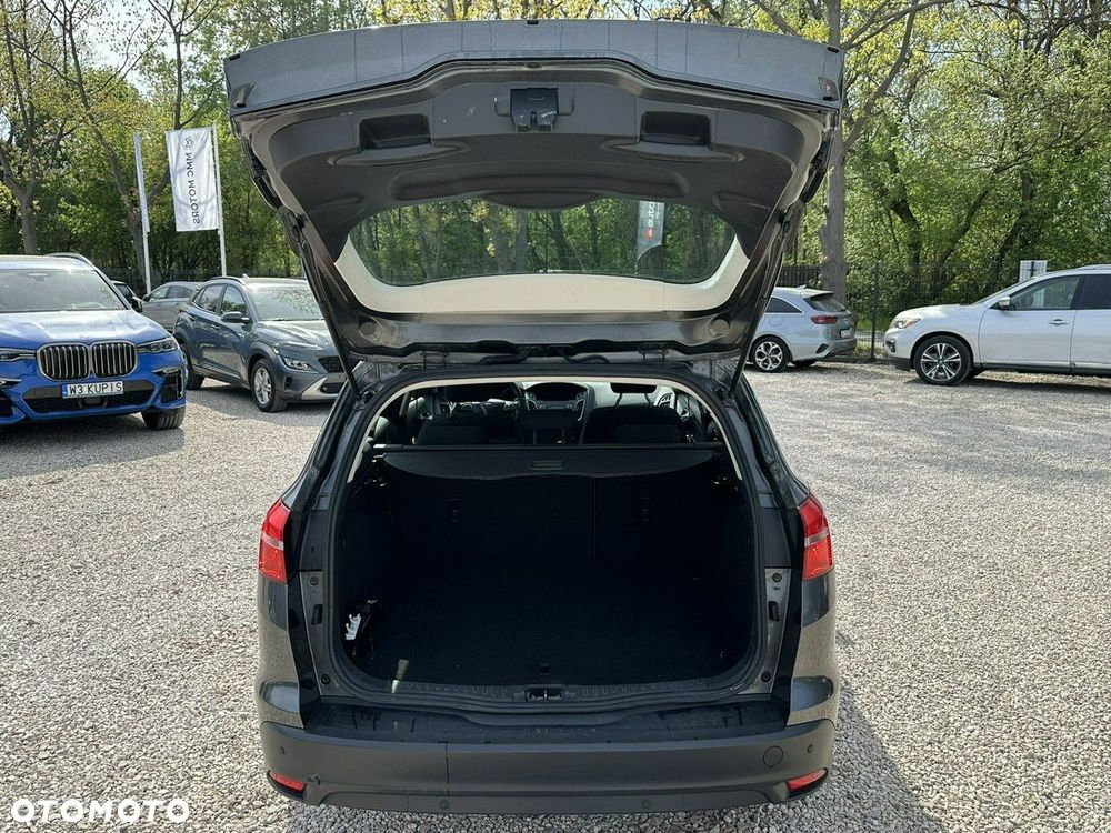 Ford Focus - 10