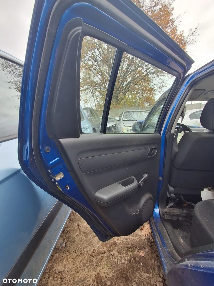 Suzuki Swift drzwi lewy tyl ZCG - 4