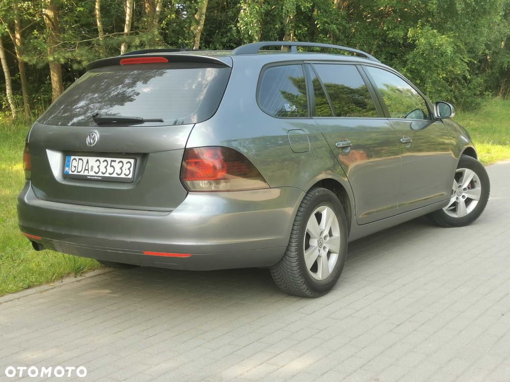 Volkswagen Golf - 3