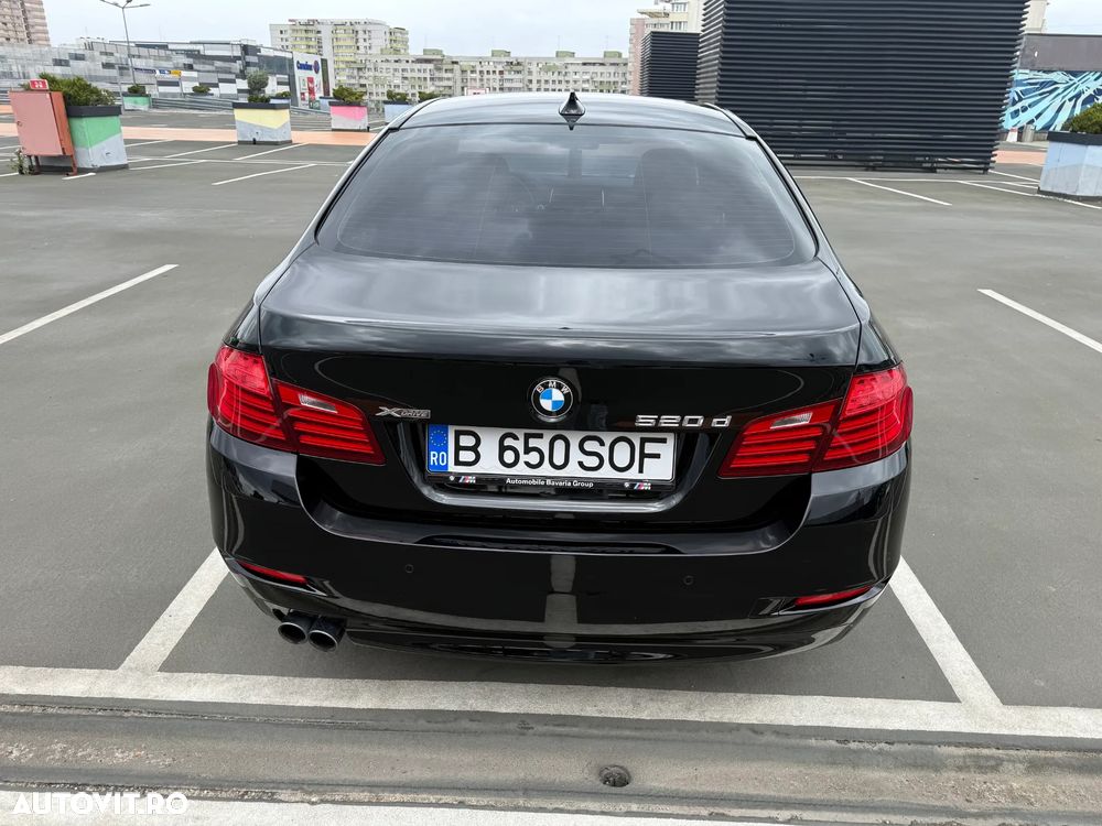BMW Seria 5 520d xDrive AT - 6