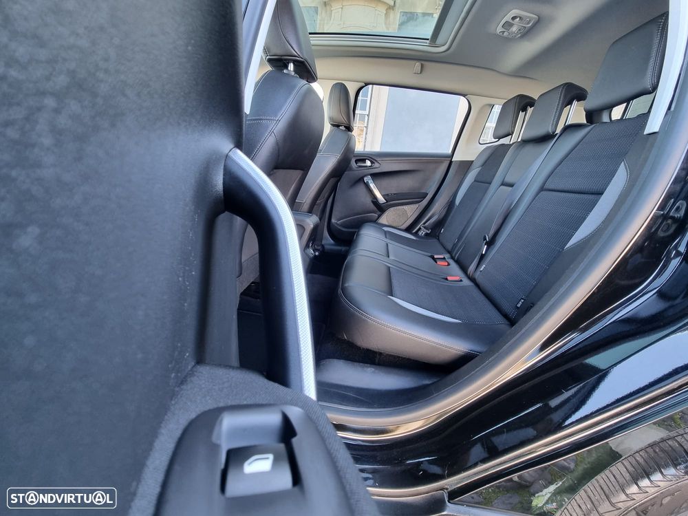 Peugeot 2008 1.6 BlueHDi Allure - 7