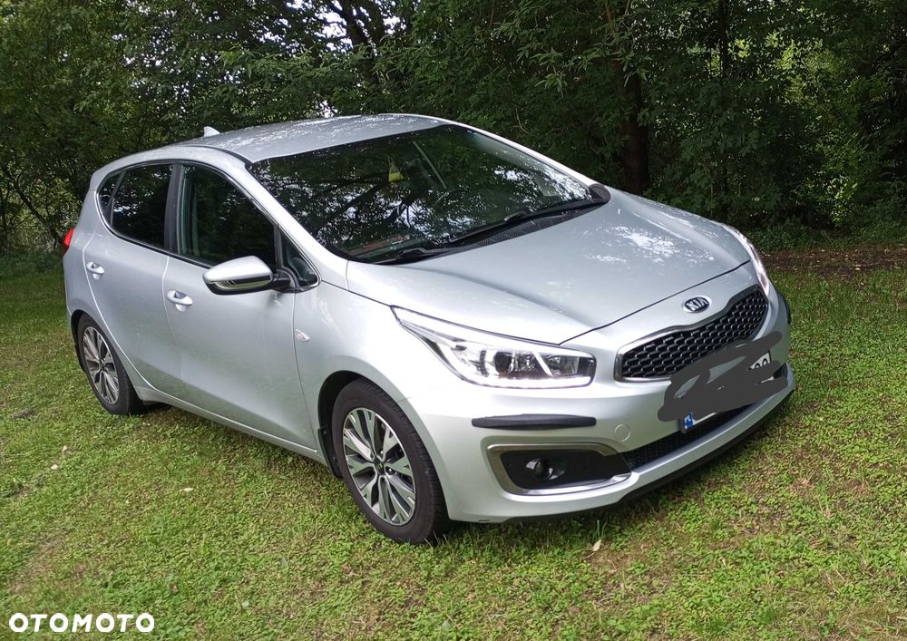 Kia Ceed - 1