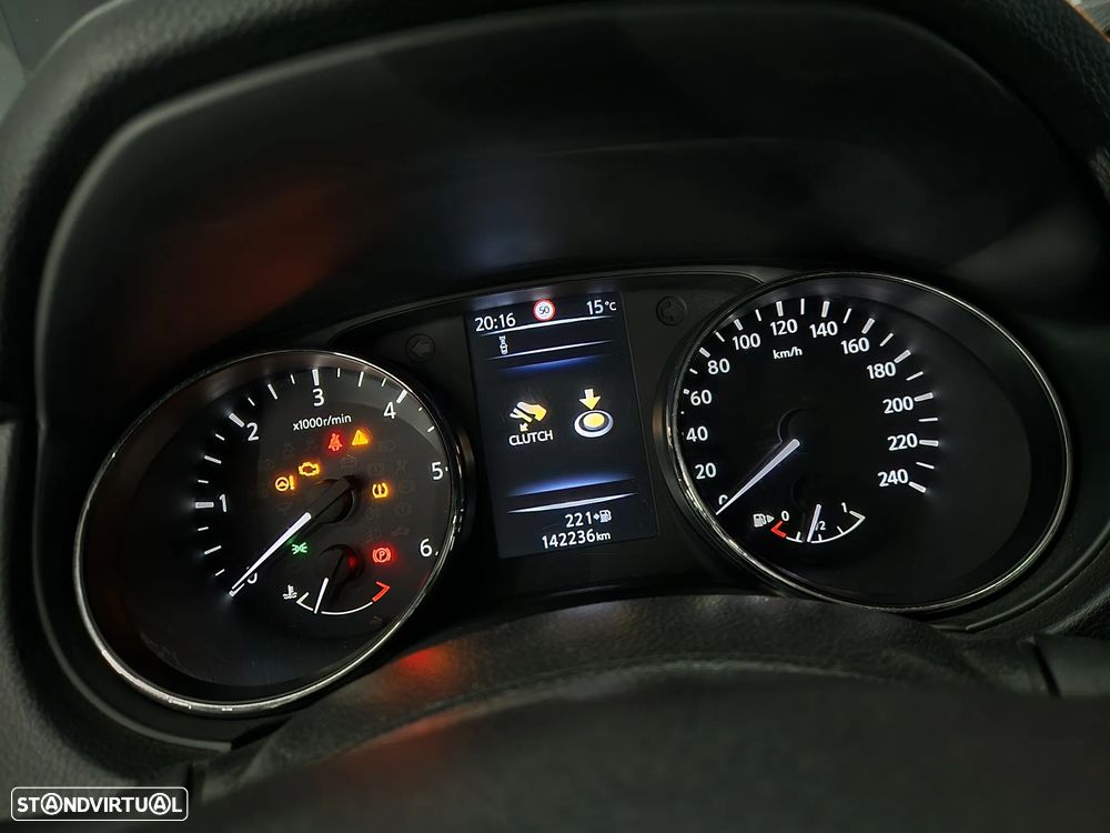 Nissan Qashqai 1.5 dCi N-Connecta 18 - 18