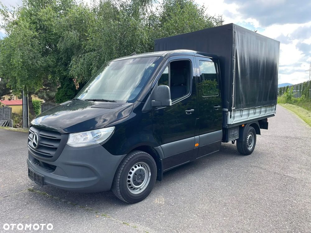 Mercedes-Benz Sprinter - 1