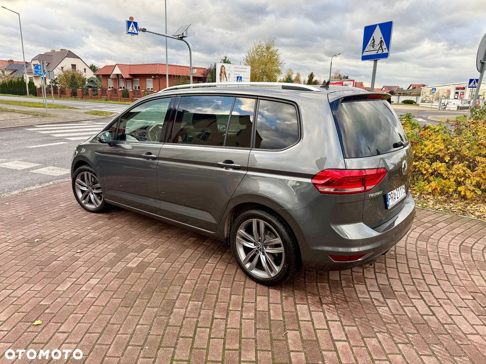 Volkswagen Touran 1.4 TSI (BlueMotion Technology) Comfortline - 4