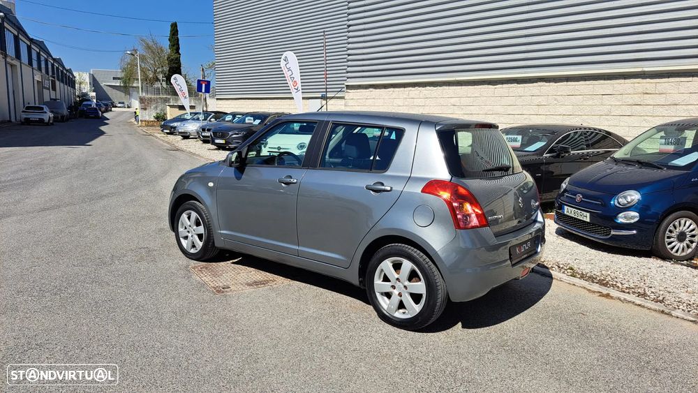 Suzuki Swift 1.3 DDiS GL - 19