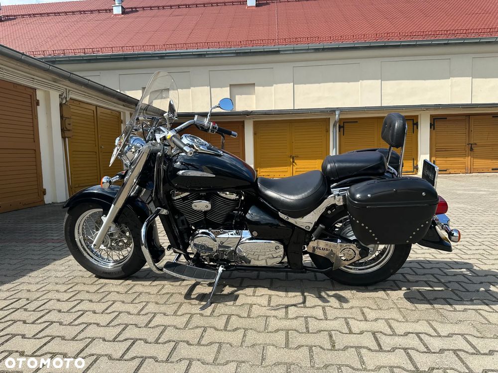 Suzuki Intruder - 2