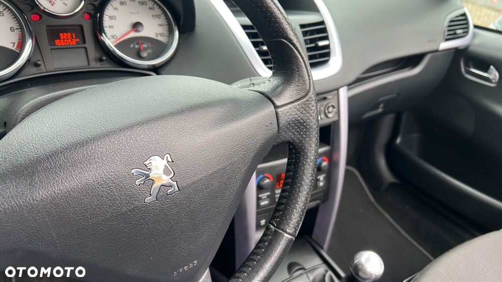 Peugeot 207 CC 120 VTi Active - 24